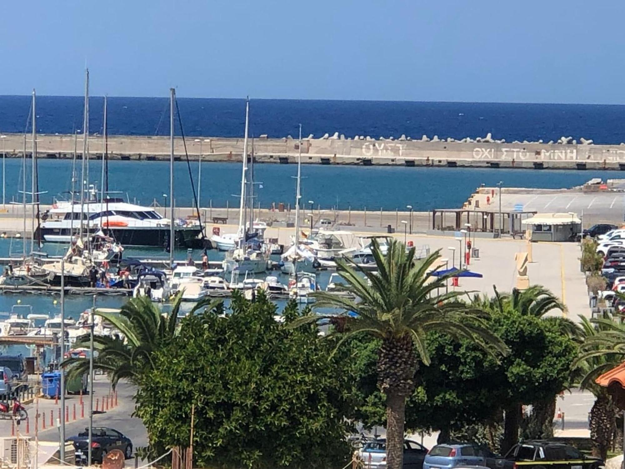 Erieta Sea View Apartment50M From The Beach Retimno Zewnętrze zdjęcie